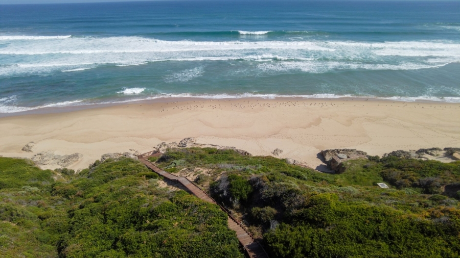 10 Bedroom Property for Sale in Dana Bay Western Cape